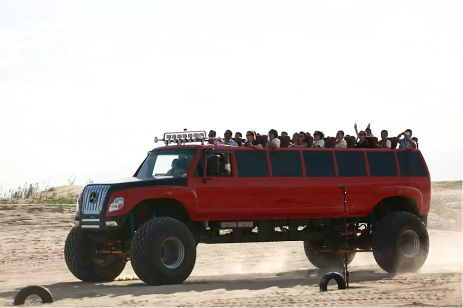 4WD verzia Type II Desert Safari Truck